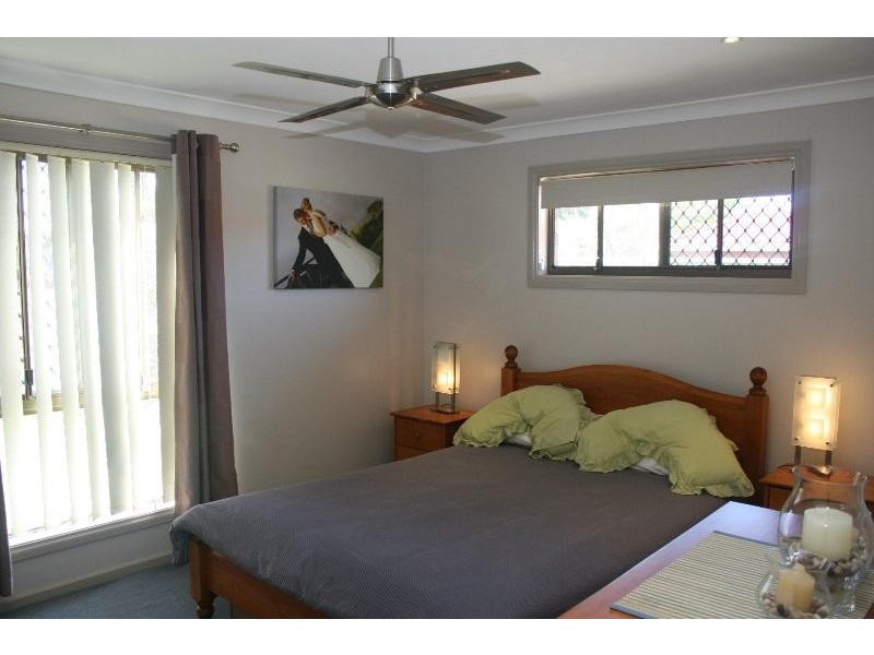 39 Newburn Street, Hillcrest QLD 4118