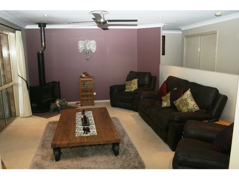 20 Tempest Court, Munruben QLD 4125