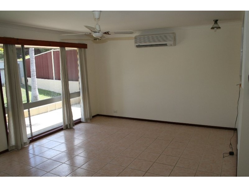 4 Dorachus Drive, Regents Park QLD 4118