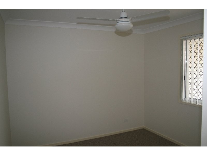 11 Lorikeet Way, Crestmead QLD 4132