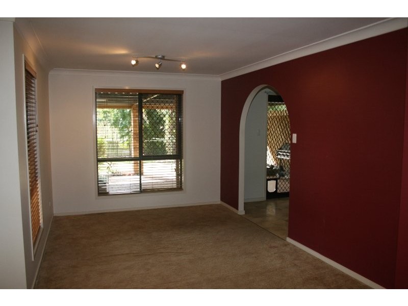 85 Mackellar Drive, Boronia Heights QLD 4124