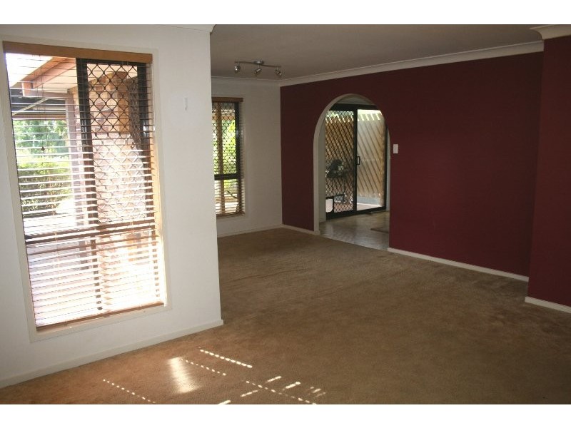 85 Mackellar Drive, Boronia Heights QLD 4124
