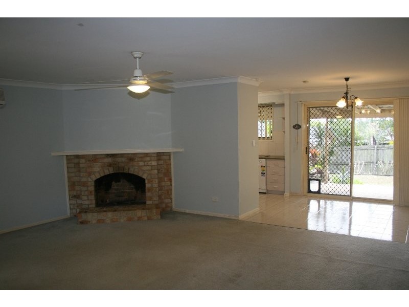 83 Lamberth Road, Regents Park QLD 4118