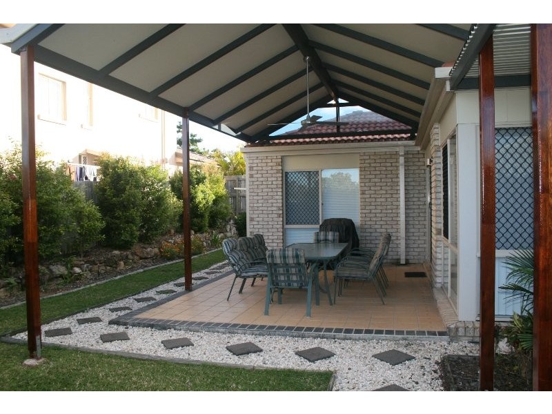13 Watarrka Drive, Parkinson QLD 4115