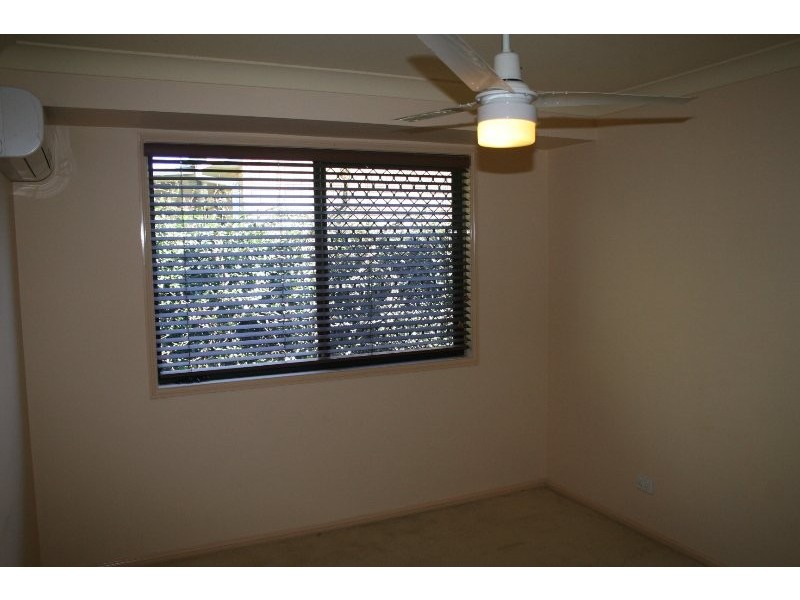 19 Conifer Street, Hillcrest QLD 4118