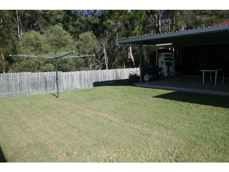 19 Conifer Street, Hillcrest QLD 4118