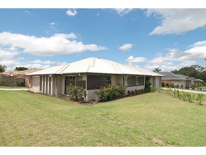 55 Fourth Avenue, Marsden QLD 4132