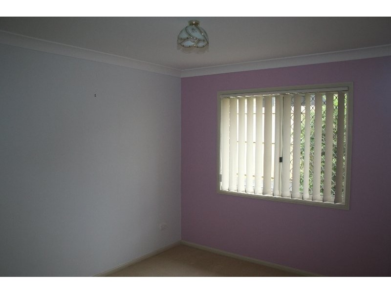 11 Standford Place, Regents Park QLD 4118