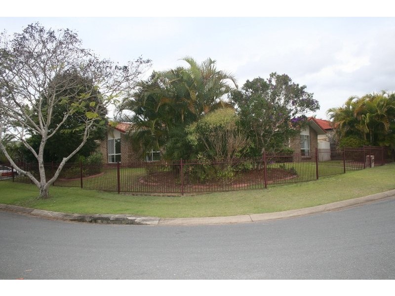 11 Standford Place, Regents Park QLD 4118