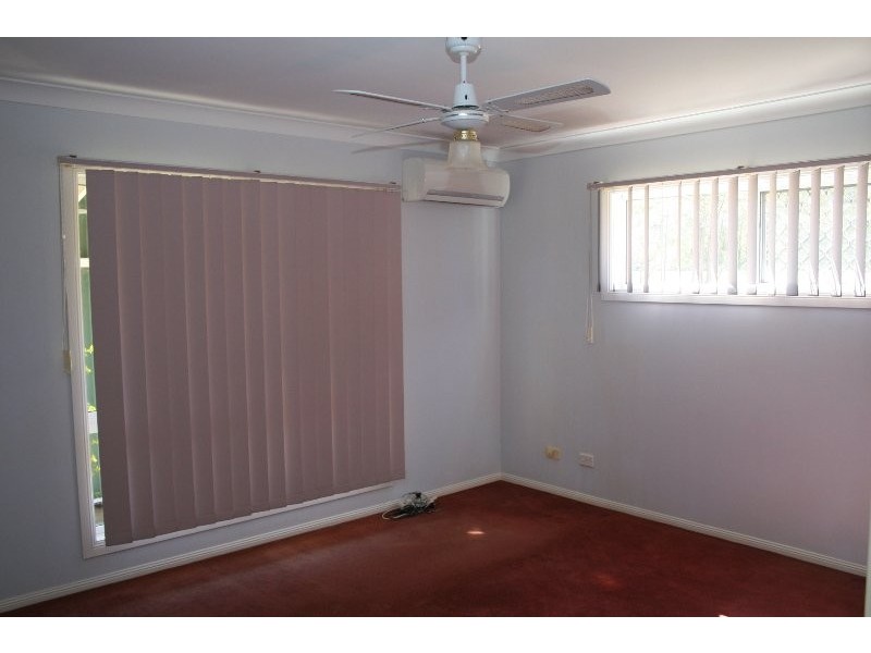 2 Springfields Road, Chambers Flat QLD 4133