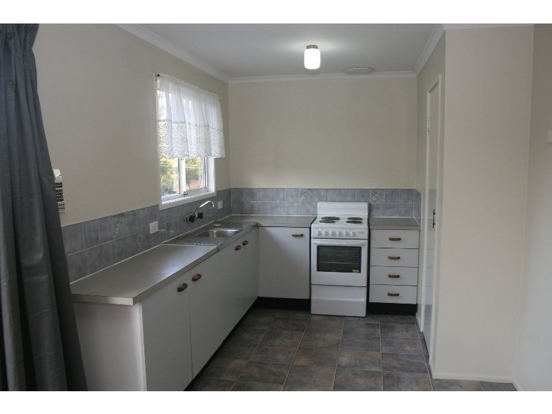 24 Cosway Street, Hillcrest QLD 4118