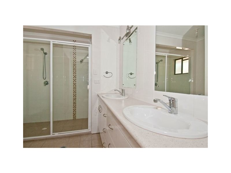 128 Talinga Drive, Park Ridge QLD 4125