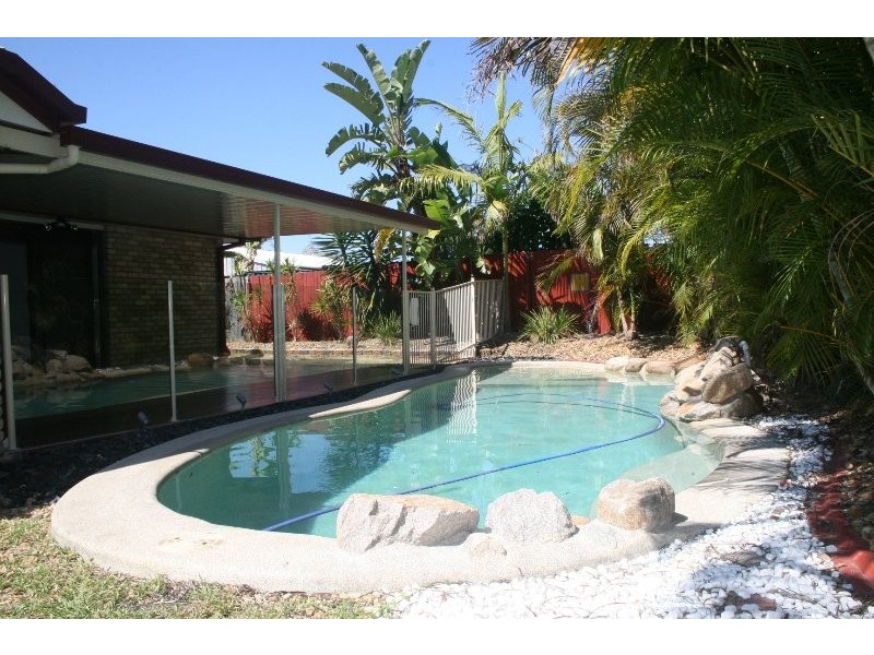 70 Dampier Crescent, Drewvale QLD 4116