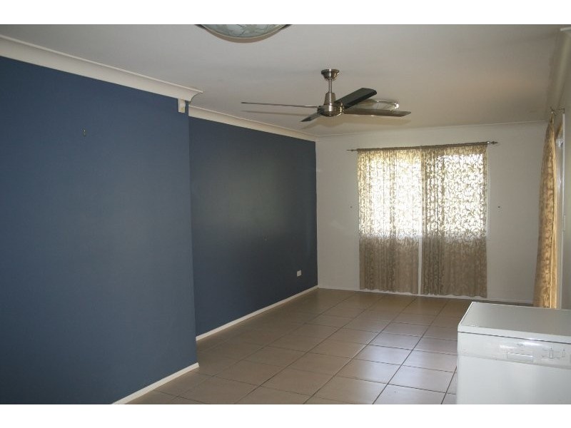 58 Bushland Drive, Regents Park QLD 4118
