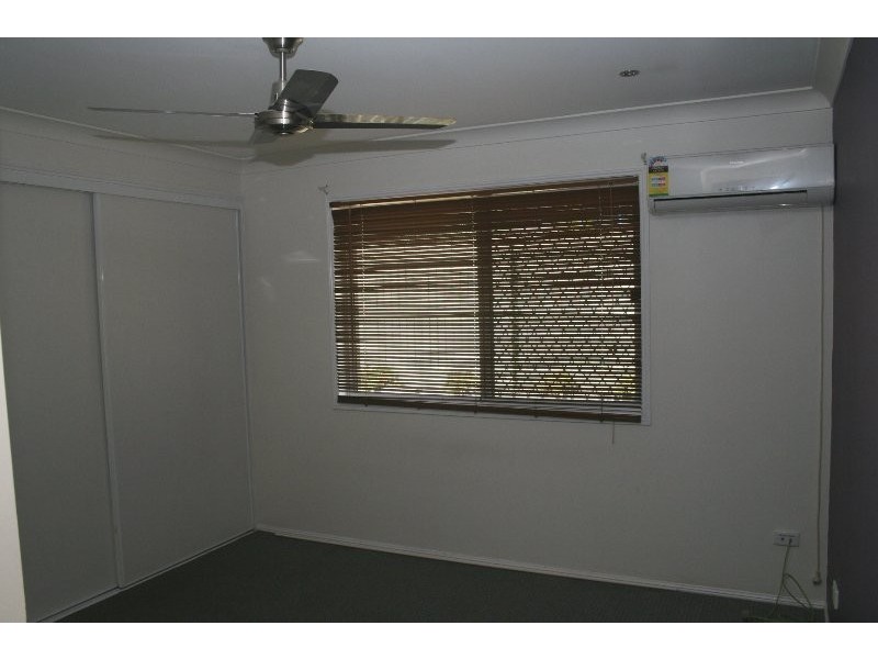 58 Bushland Drive, Regents Park QLD 4118