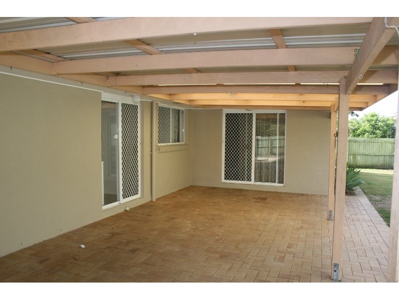 58 Bushland Drive, Regents Park QLD 4118
