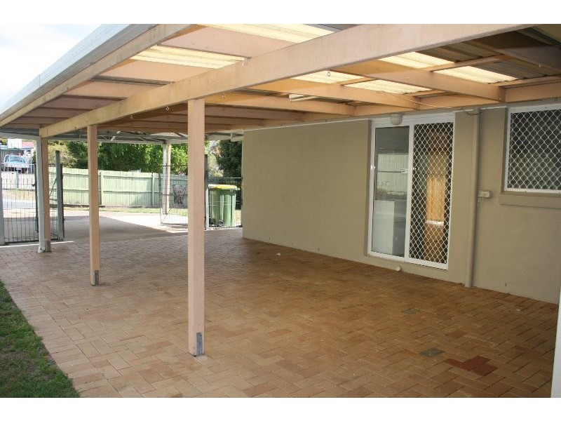 58 Bushland Drive, Regents Park QLD 4118