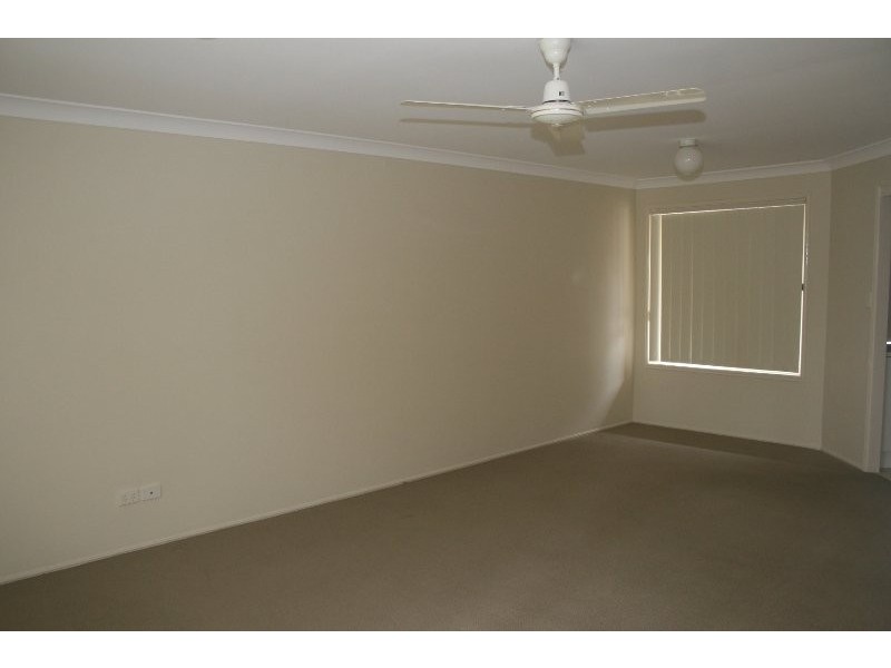 40 Rookwood Avenue, Coopers Plains QLD 4108