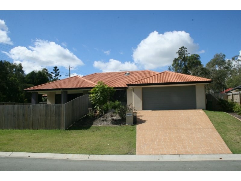 2 Chaka Street, Hillcrest QLD 4118
