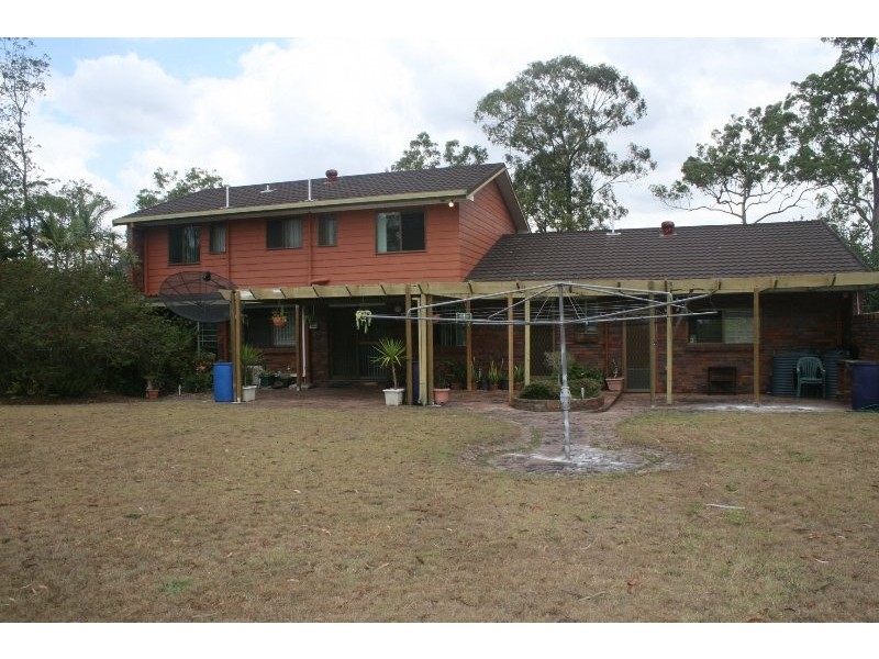 180 Andrew Road, Greenbank QLD 4124