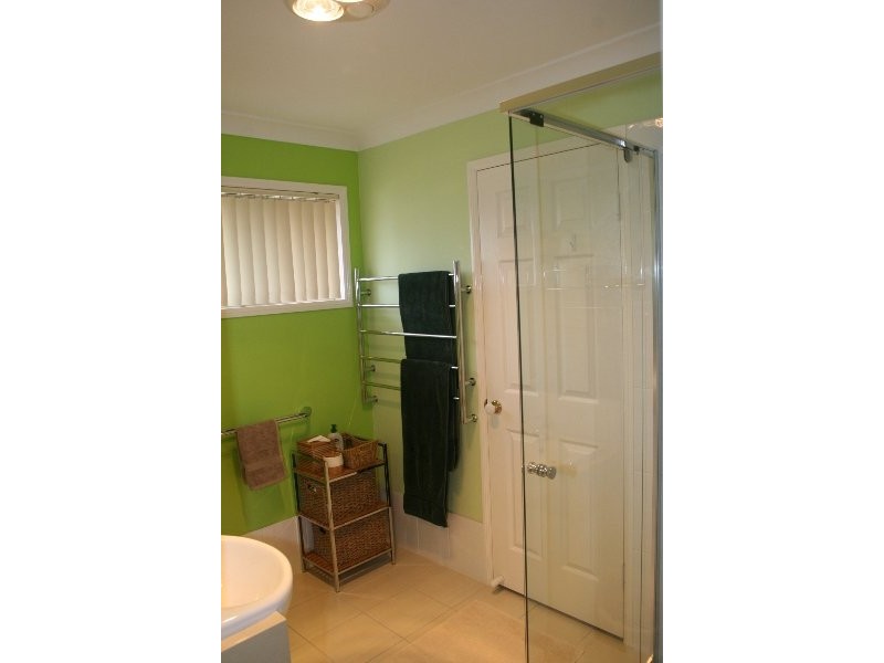 4 Bowood Court, Berrinba QLD 4117