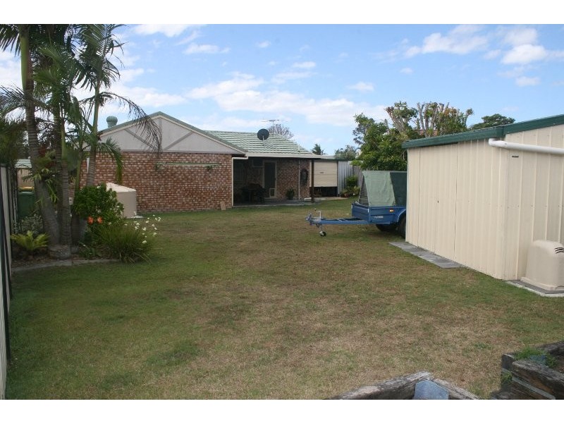 4 Bowood Court, Berrinba QLD 4117