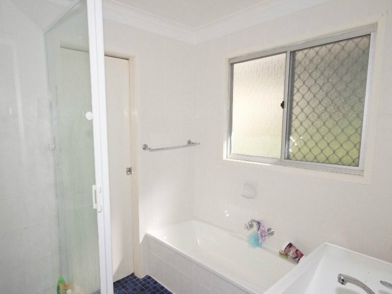 25 Mackellar Drive, Boronia Heights QLD 4124