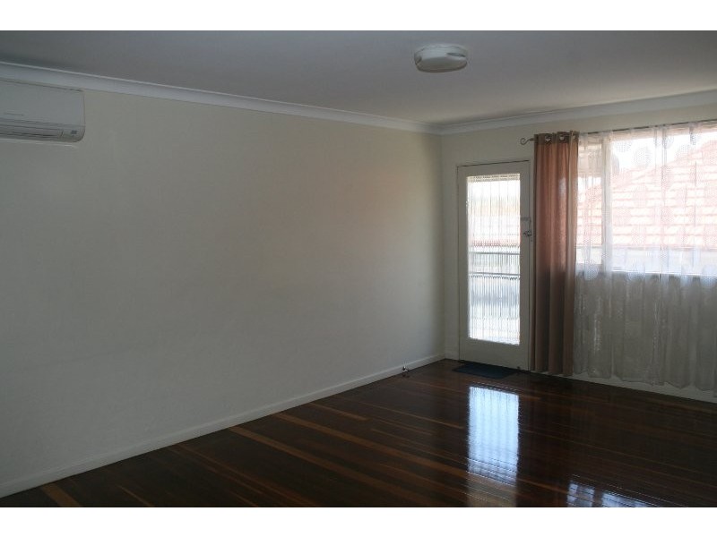 2,9 Miriam Street, Holland Park West QLD 4121