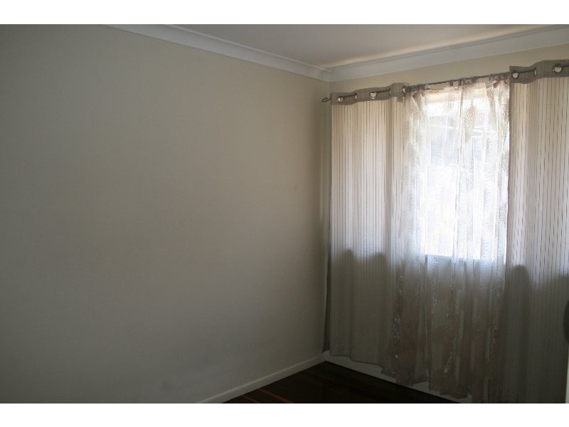 2,9 Miriam Street, Holland Park West QLD 4121