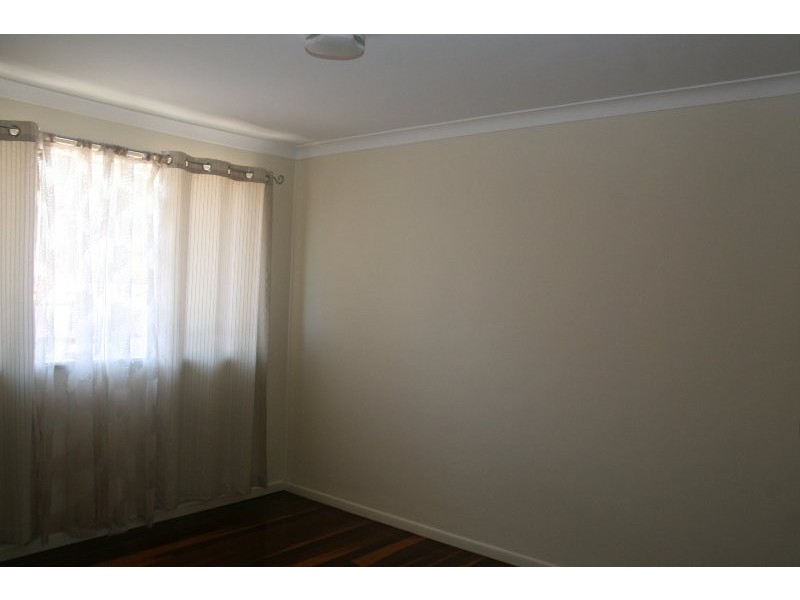 2,9 Miriam Street, Holland Park West QLD 4121