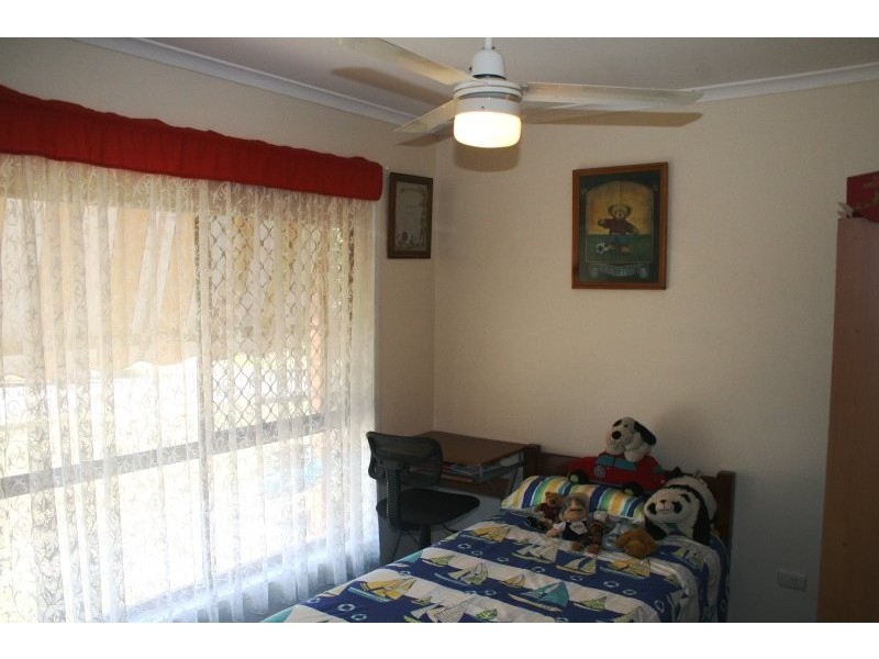 5 Banksia Place, Browns Plains QLD 4118