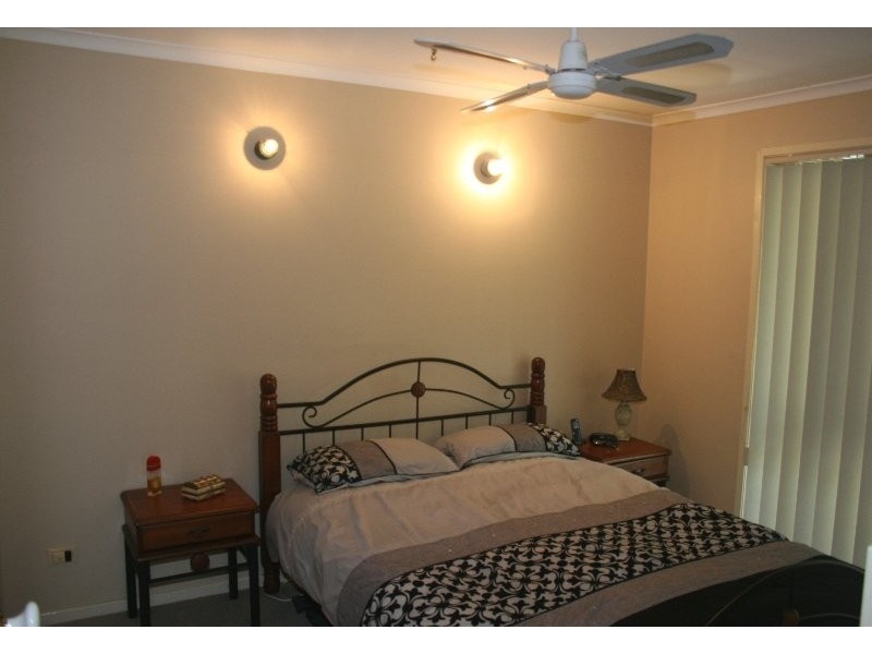 7 Paroo Place, Hillcrest QLD 4118