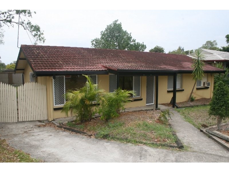 8 Scenic Avenue, Browns Plains QLD 4118