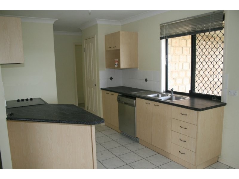 25 Justin Place, Crestmead QLD 4132