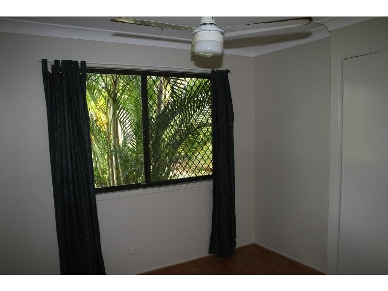 6 Bushland Drive, Regents Park QLD 4118