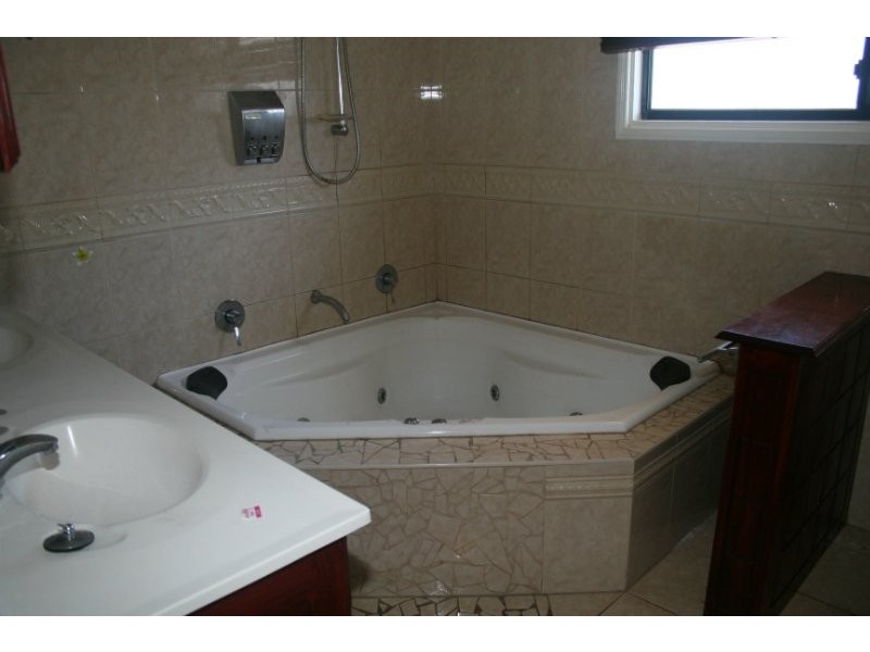 69 Chardean Street, Acacia Ridge QLD 4110