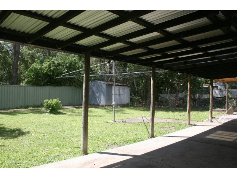 32 Lyngrove Street, Kingston QLD 4114