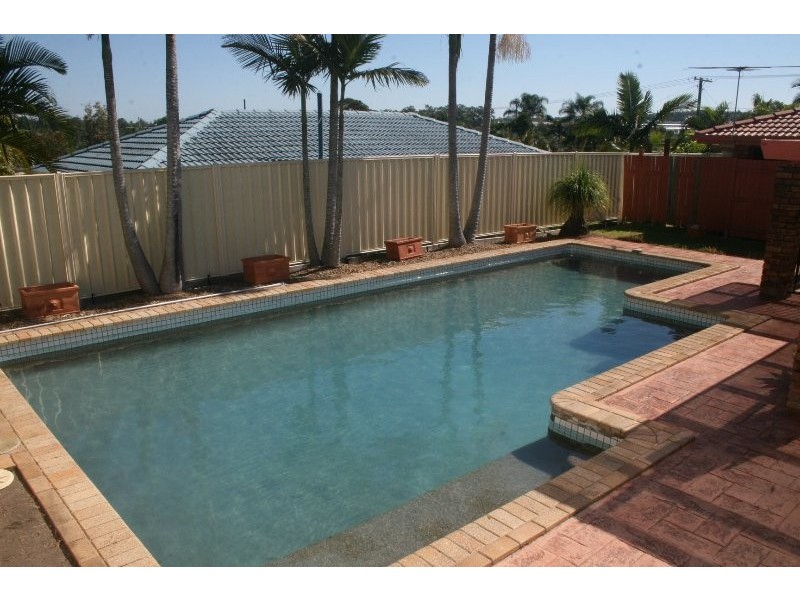31 Corsloot Street, Regents Park QLD 4118