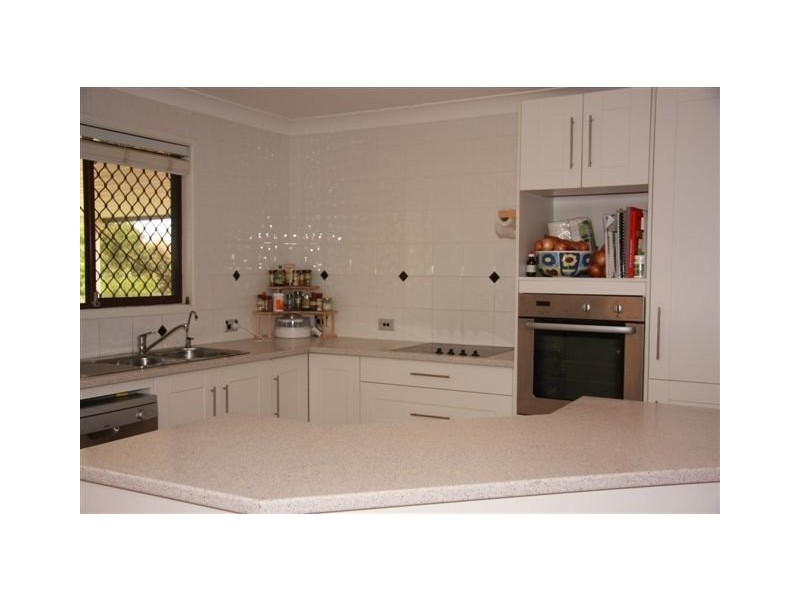 11 Bursaria Street, Crestmead QLD 4132