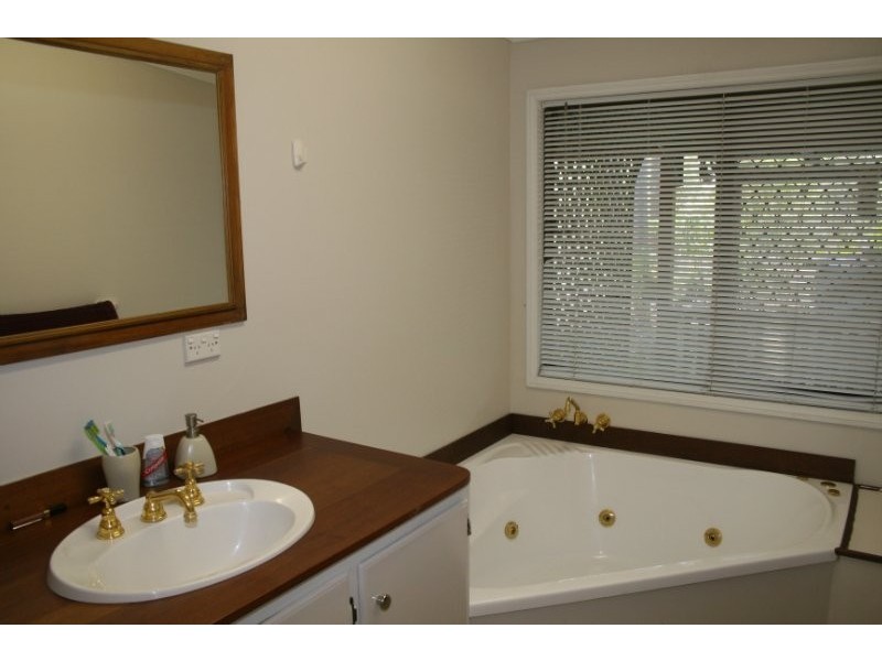 168 Tamborine Street, Jimboomba QLD 4280