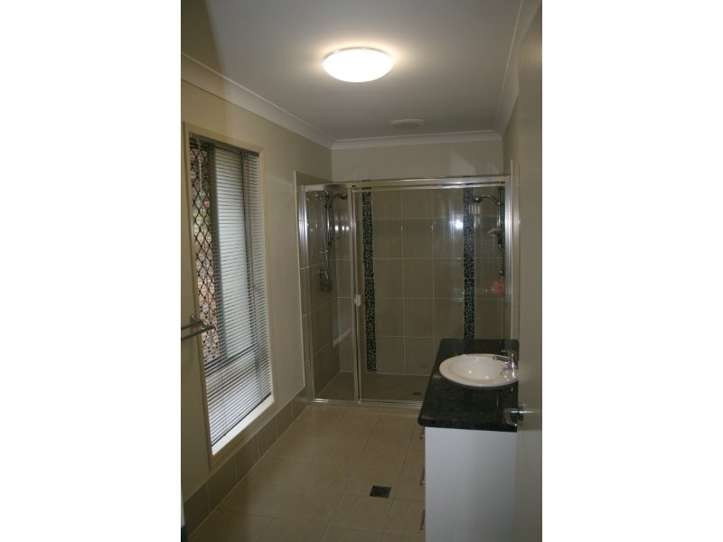 20-22 Cormorant Close, New Beith QLD 4124