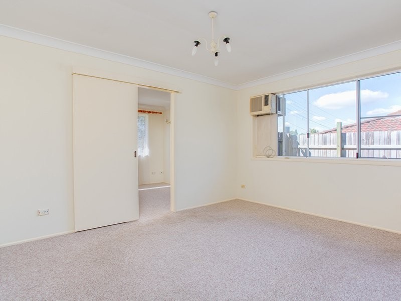 27 Owens Street, Boronia Heights QLD 4124