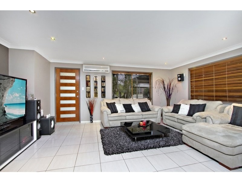 64 Tovey Road, Boronia Heights QLD 4124