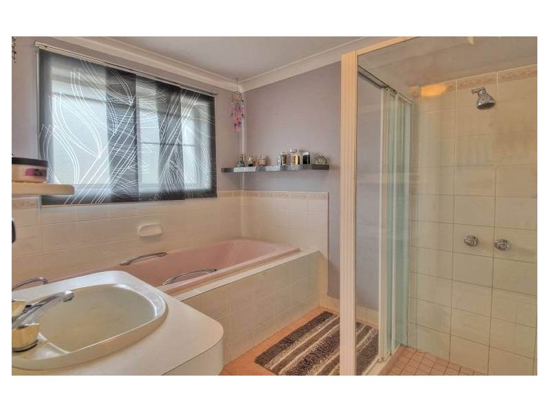 64 Tovey Road, Boronia Heights QLD 4124