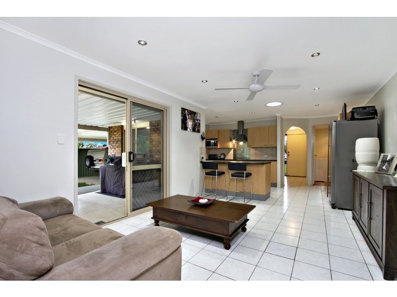 5 Piccadilly Court, Browns Plains QLD 4118