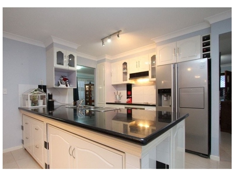 4 Garry Place, Crestmead QLD 4132