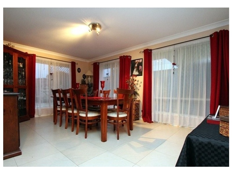 4 Garry Place, Crestmead QLD 4132