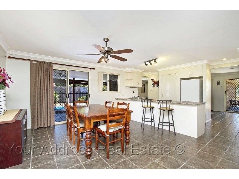 36 Capricorn Ave, Crestmead QLD 4132
