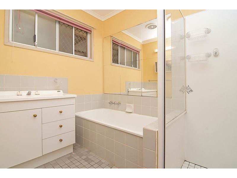 17 Melbury Street, Browns Plains QLD 4118