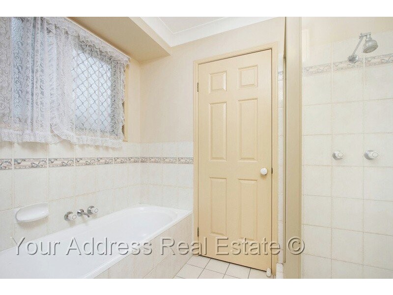 17 Geaney Boulevard, Crestmead QLD 4132